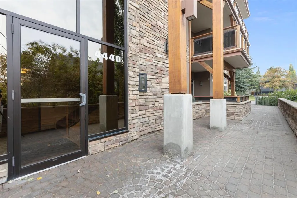 4440 14 Street NW, #301