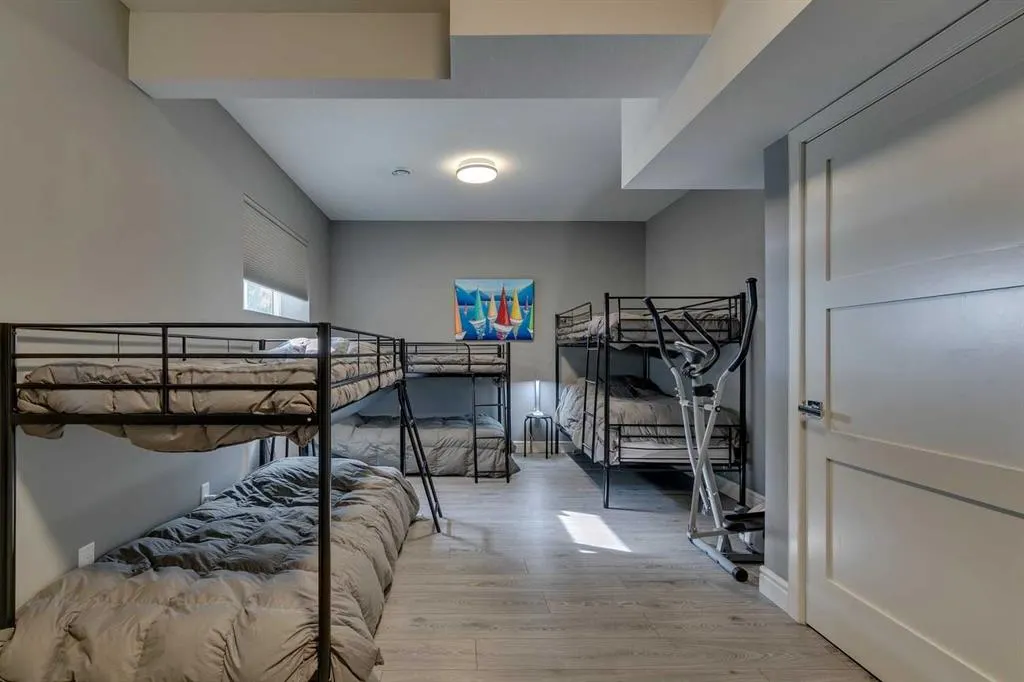 833 East Chestermere Drive