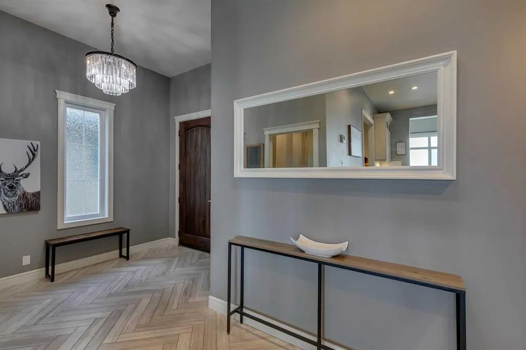 833 East Chestermere Drive