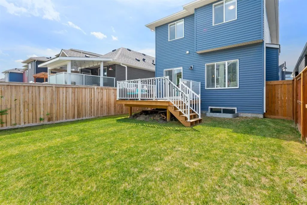 464 Bayview Way SW