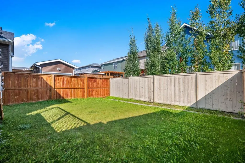 464 Bayview Way SW