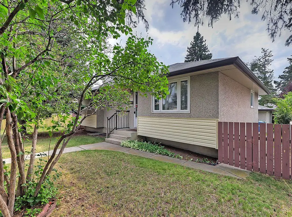 4521 Fordham Crescent SE