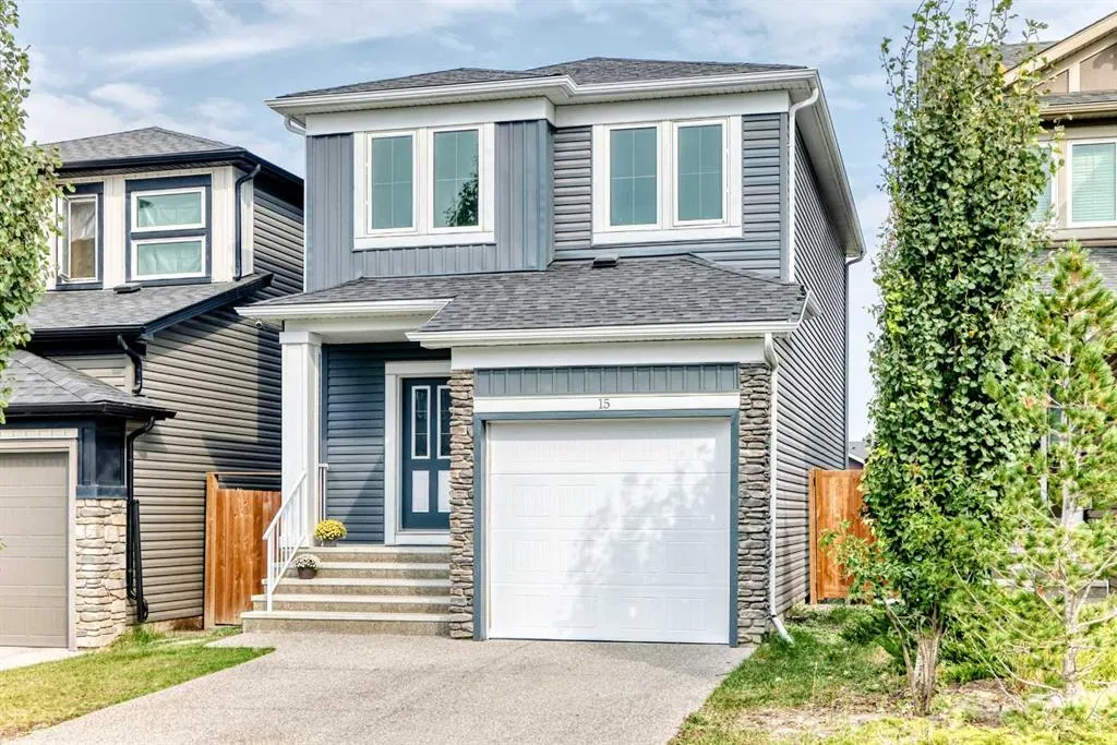 15 Evanscrest Way