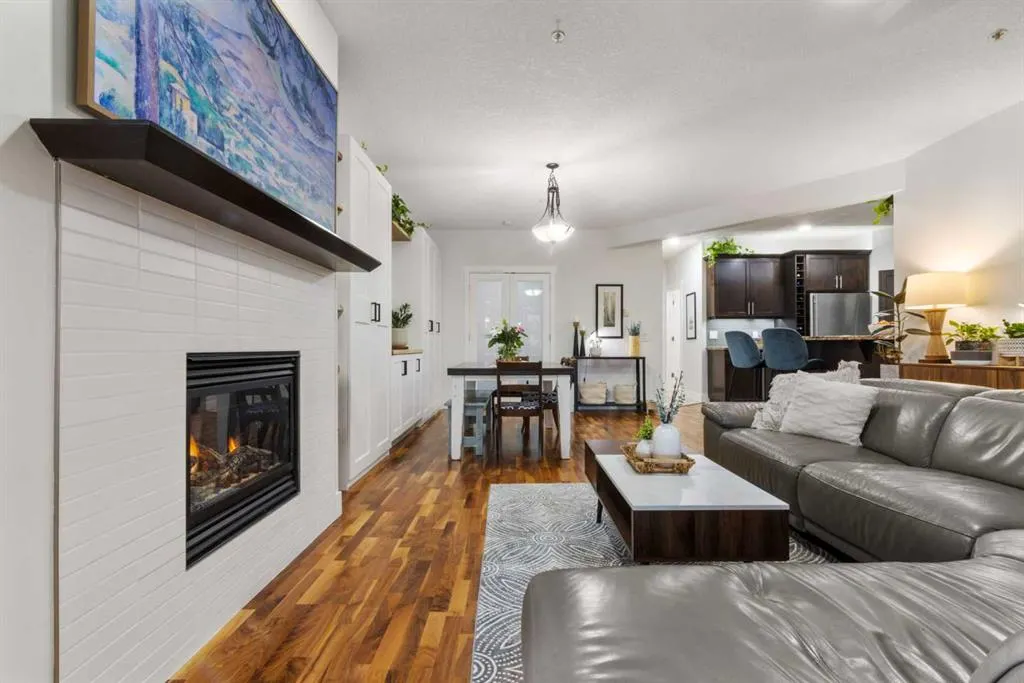 8 Hemlock Crescent, #104