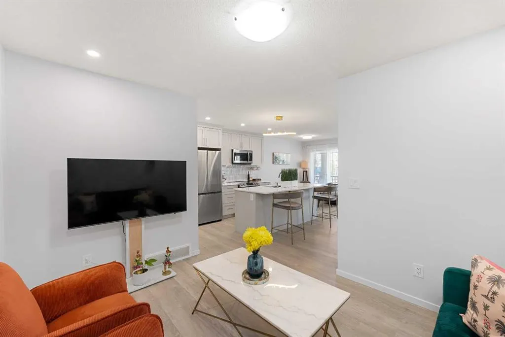 2200 Windbury Greenway SW