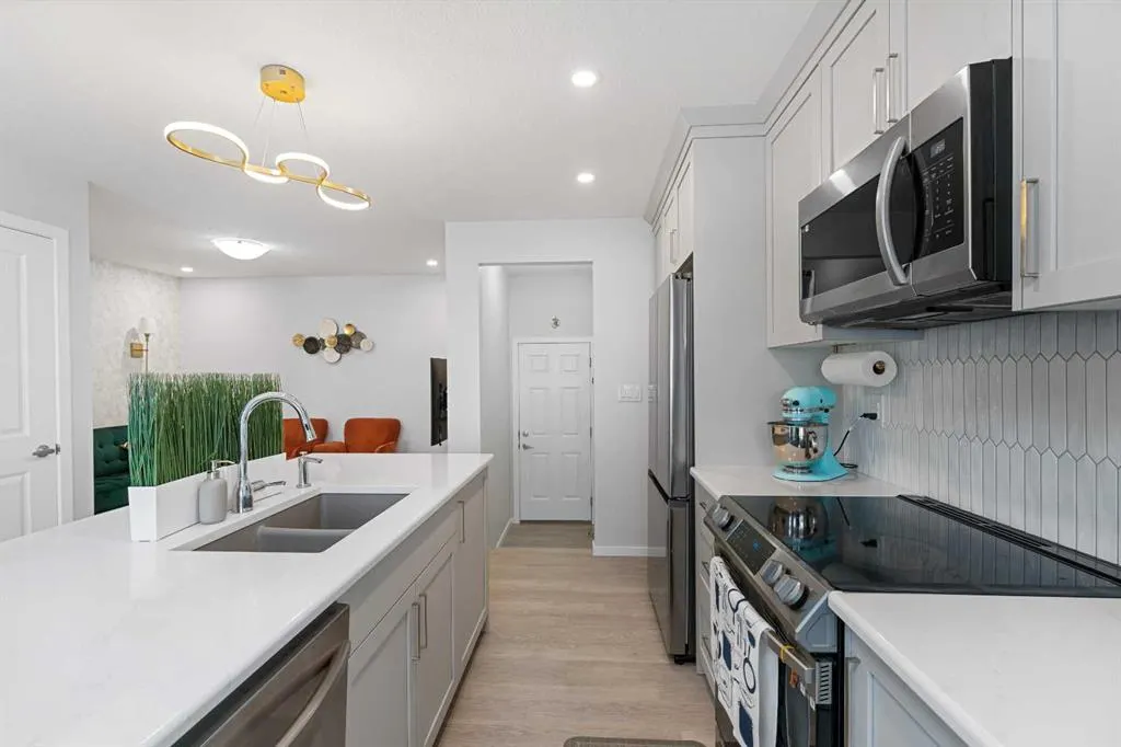 2200 Windbury Greenway SW