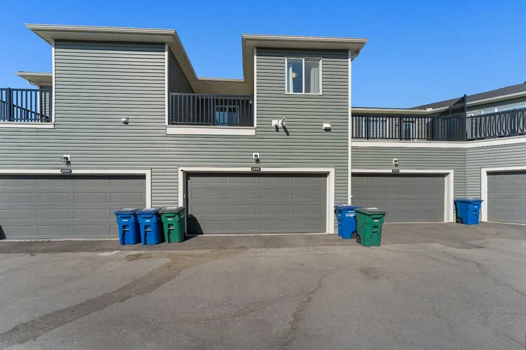 2200 Windbury Greenway SW