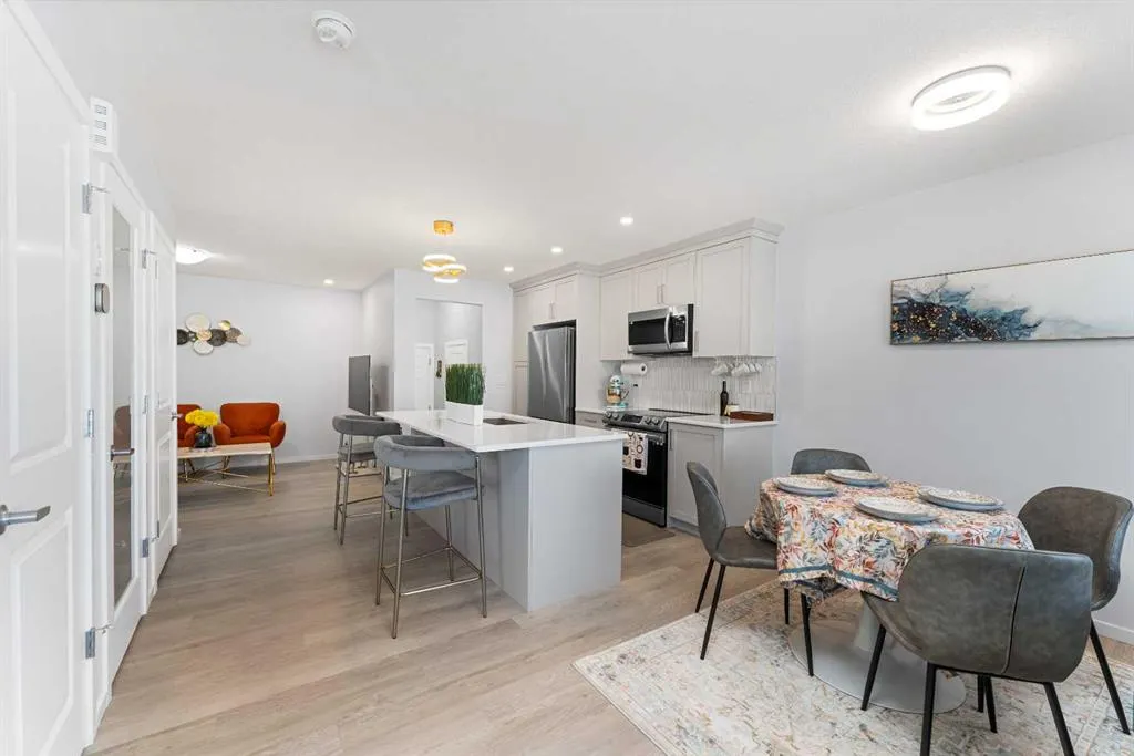2200 Windbury Greenway SW