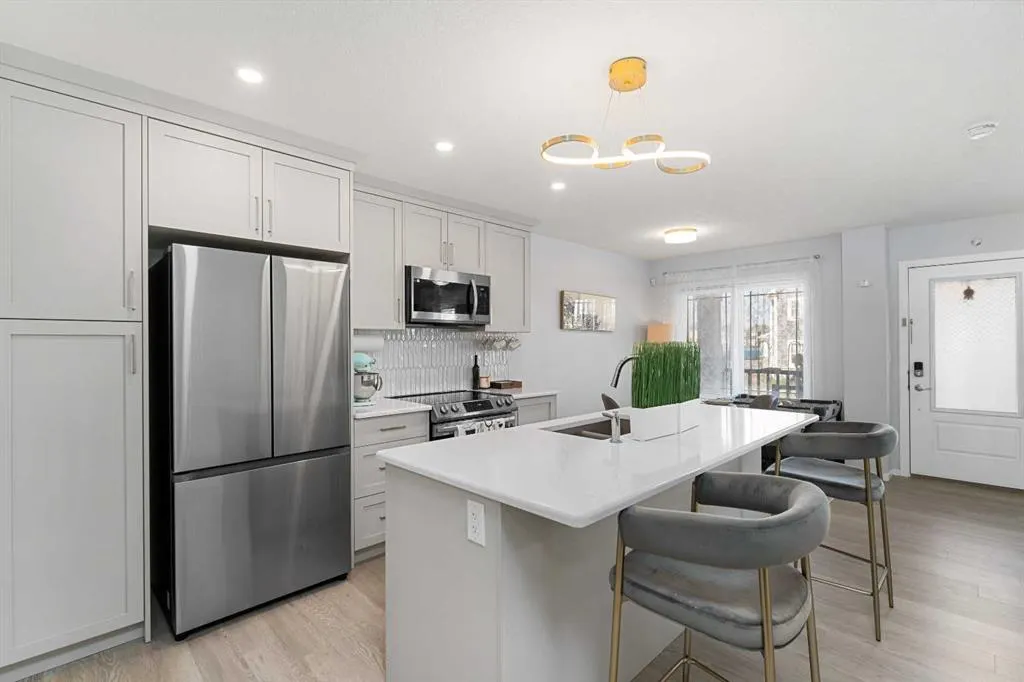 2200 Windbury Greenway SW