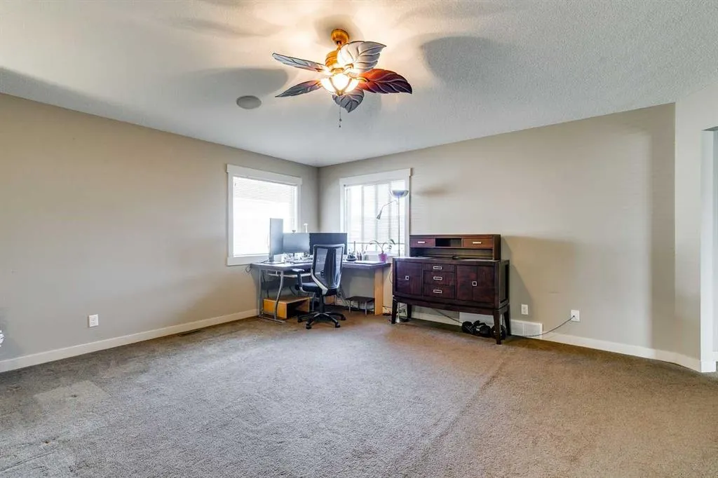 95 Evansdale Common NW