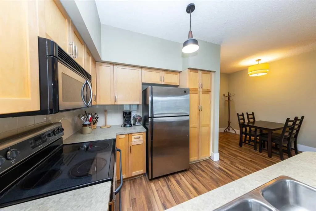 205 Riverfront Avenue SW, #712