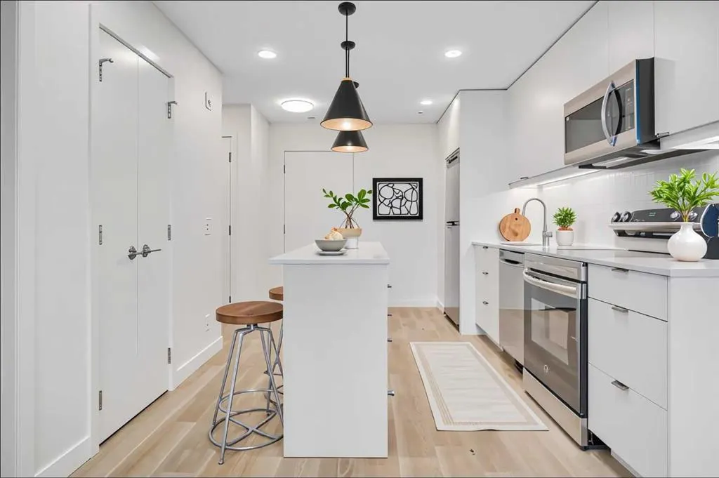 8500 19 Avenue SE, #2109