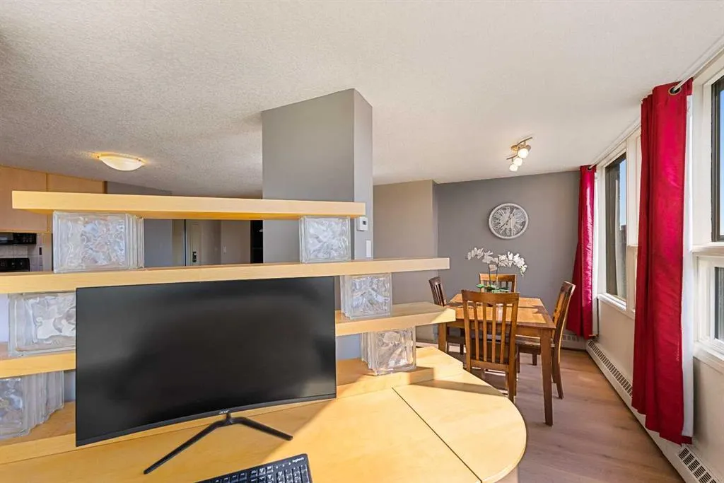 626 15 Avenue SW, #503