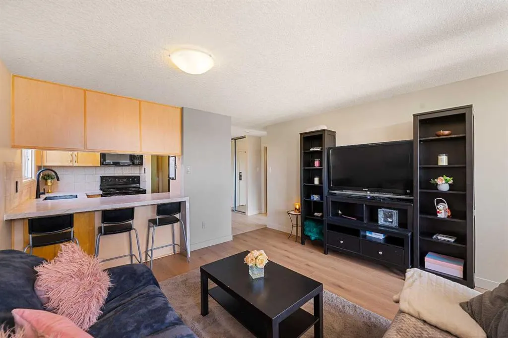 626 15 Avenue SW, #503