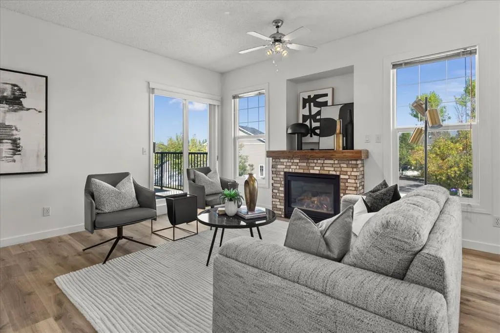 134 Prestwick Gardens SE