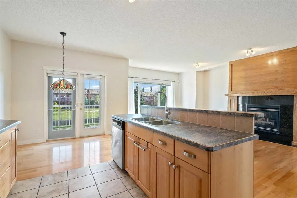 214 Shannon Estates Terrace SW