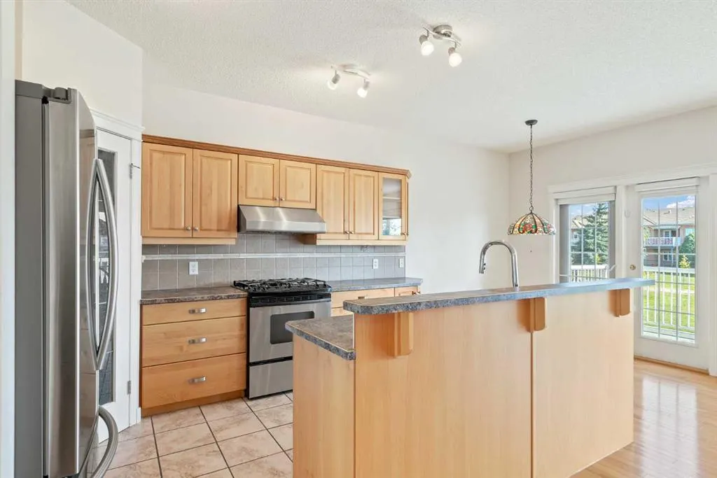 214 Shannon Estates Terrace SW