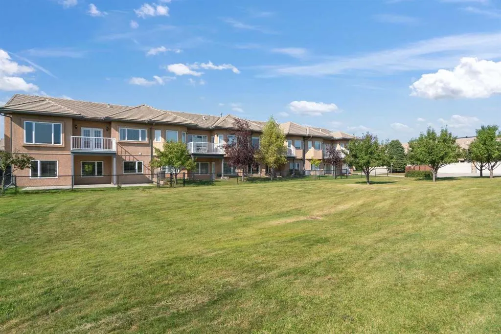 214 Shannon Estates Terrace SW