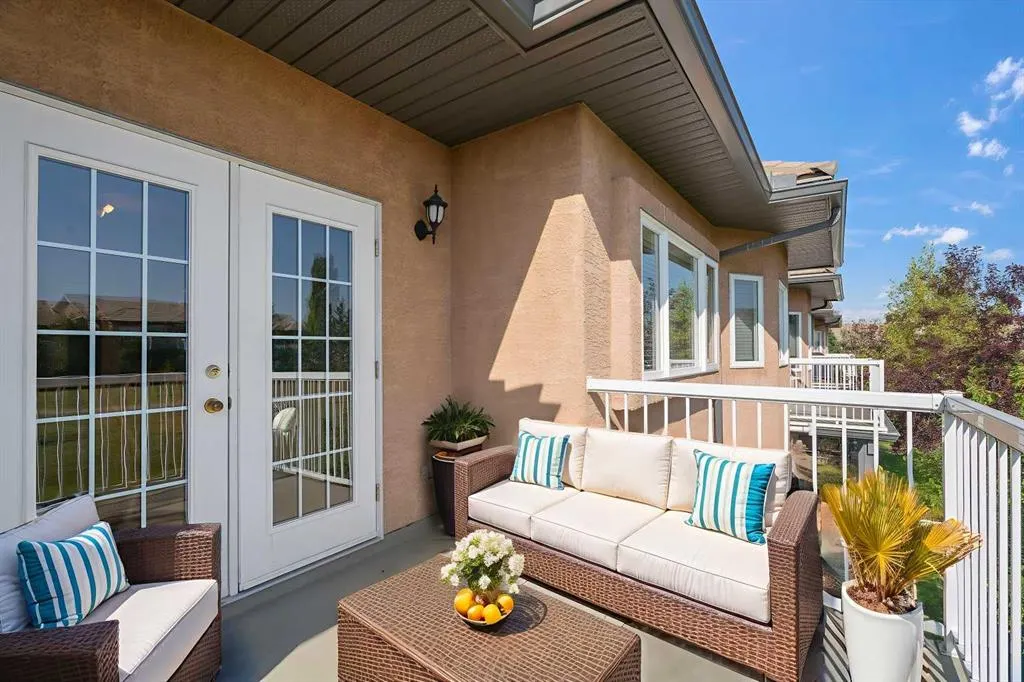 214 Shannon Estates Terrace SW