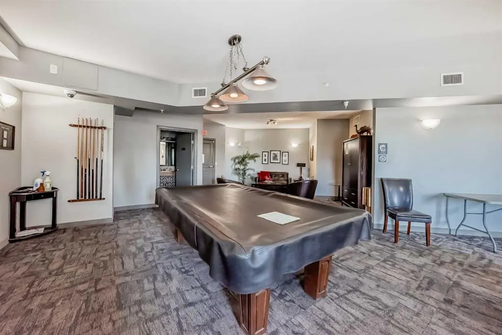 52 Cranfield Link SE, #106