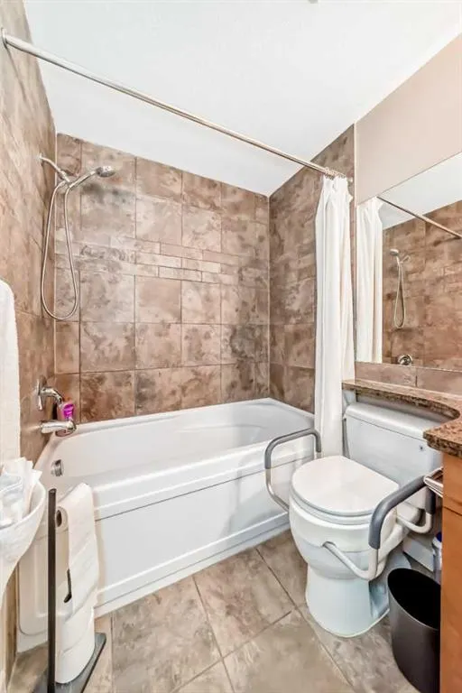 52 Cranfield Link SE, #106