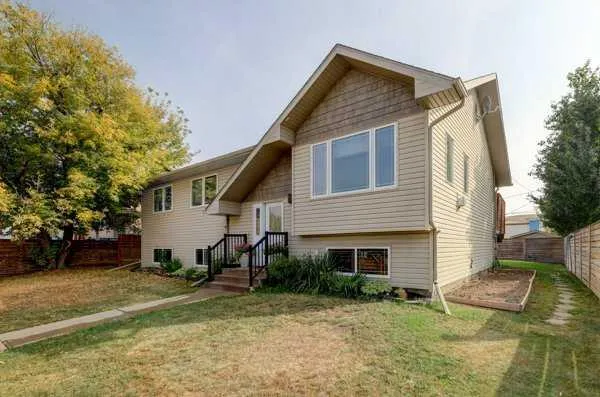 96 Poplar Street