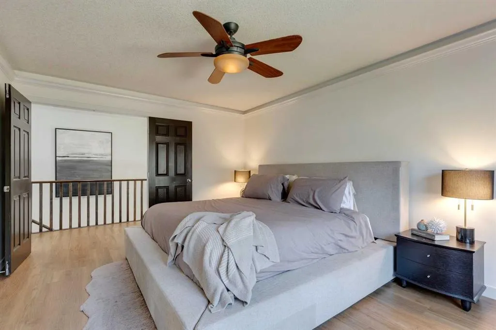 107 Aspen Stone Crescent SW