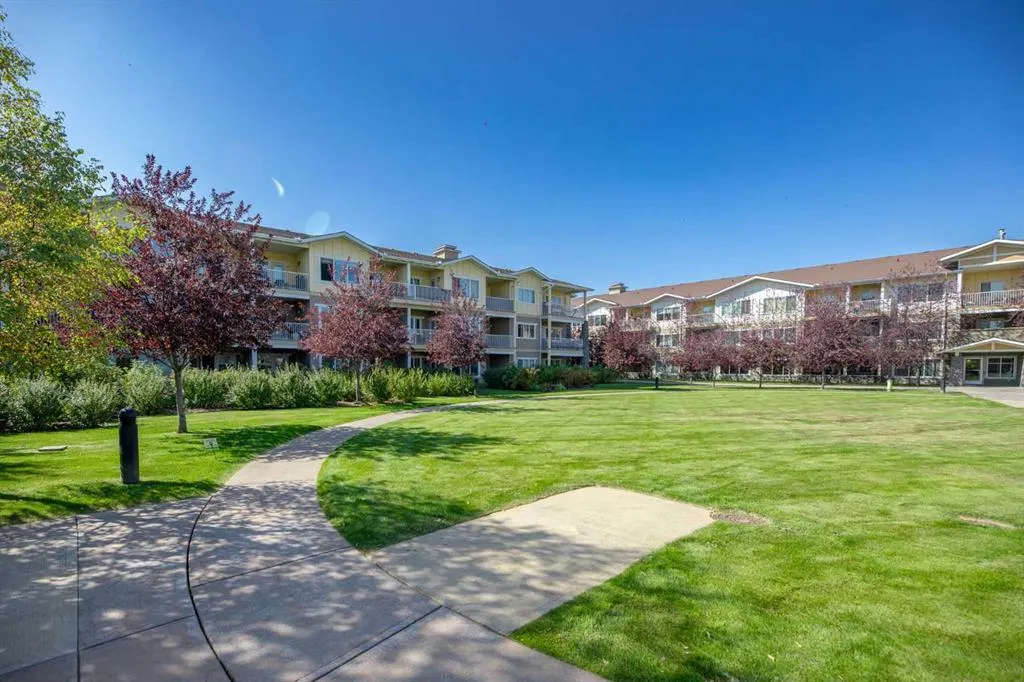 4 Kingsland Close SE, #3207