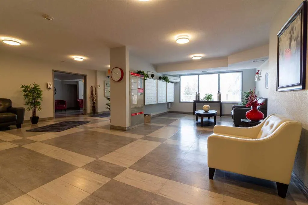 75 1 Avenue S, #428