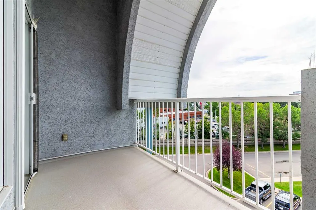 75 1 Avenue S, #428