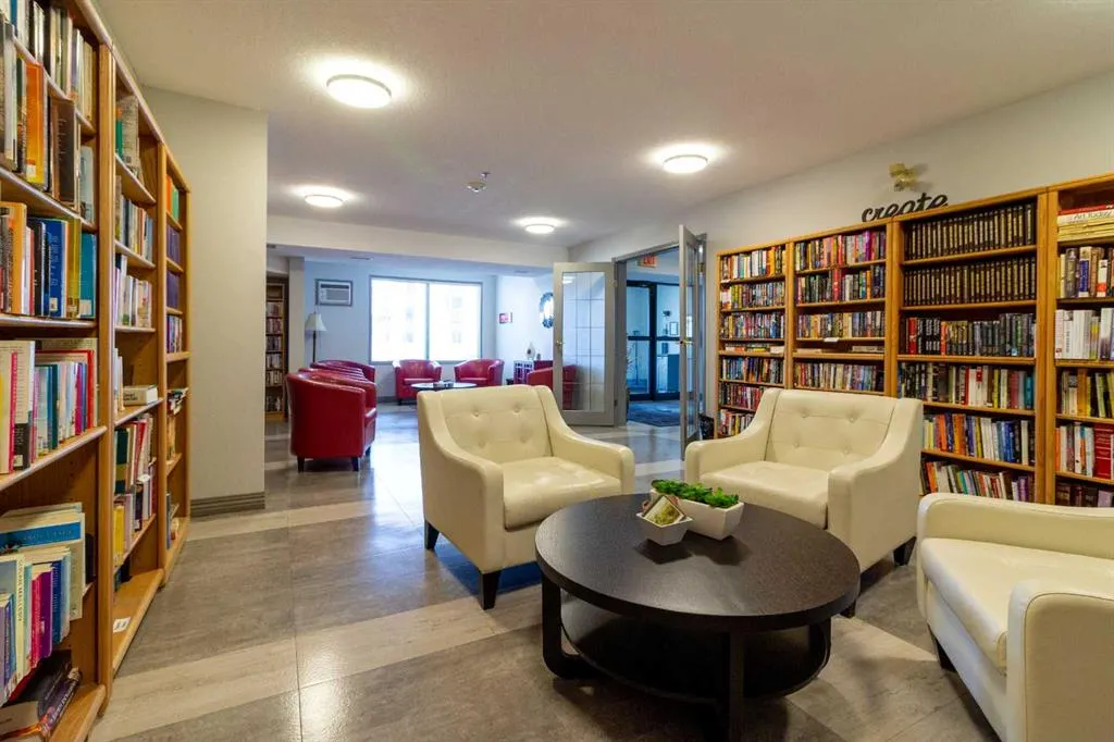 75 1 Avenue S, #428
