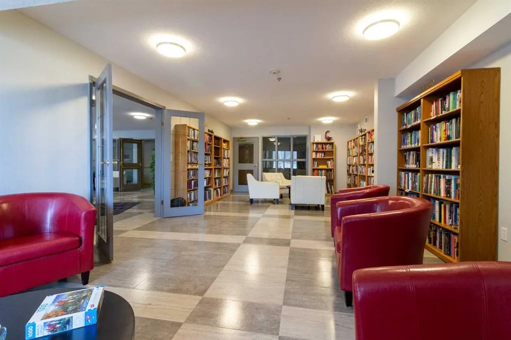 75 1 Avenue S, #428