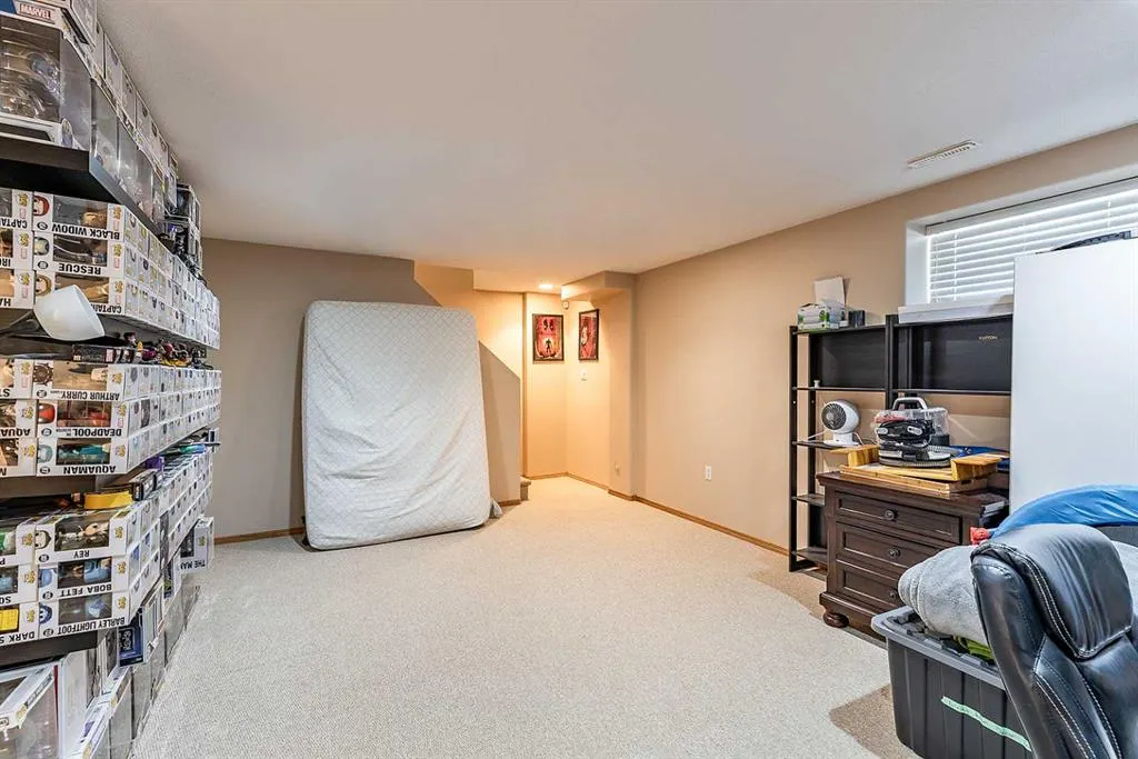 115 3 Street NE, #1