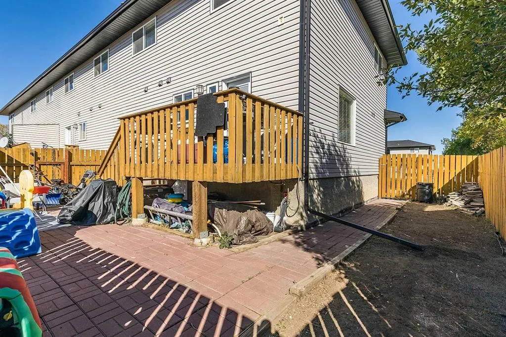 115 3 Street NE, #1