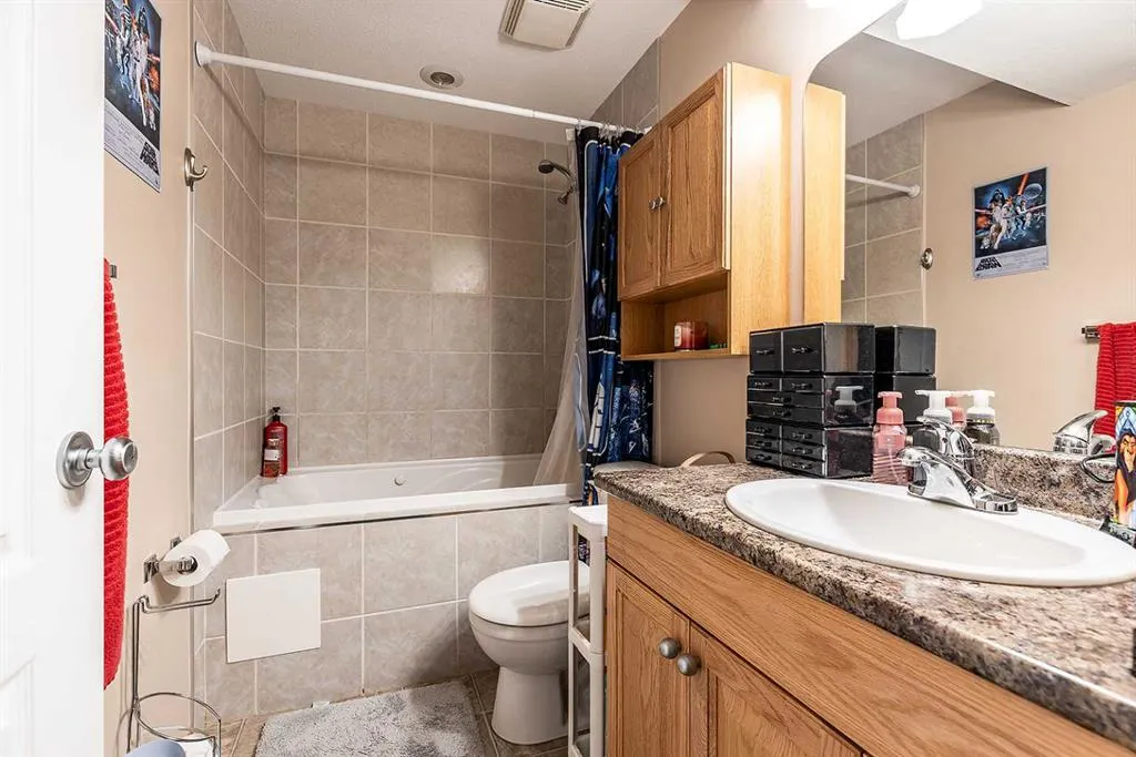 115 3 Street NE, #1