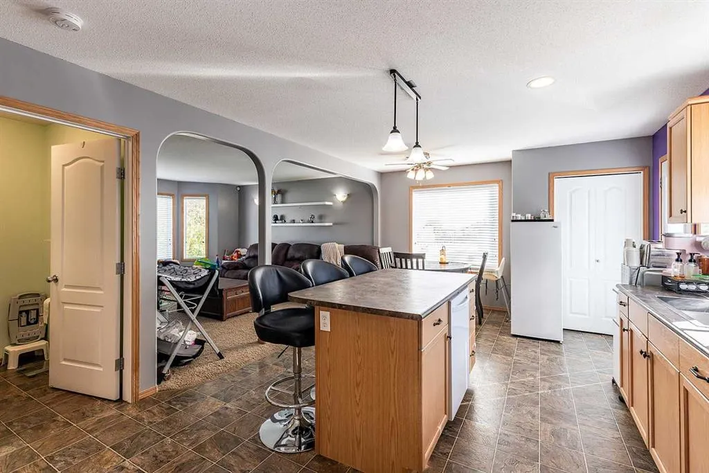 115 3 Street NE, #1