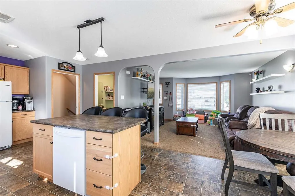 115 3 Street NE, #1