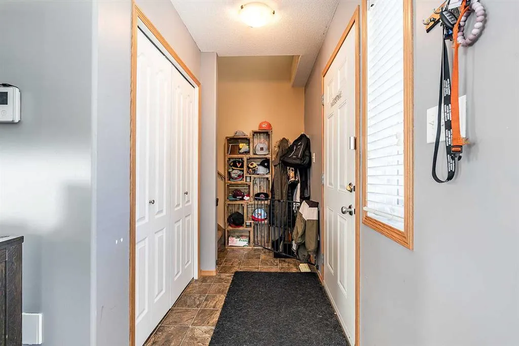 115 3 Street NE, #1