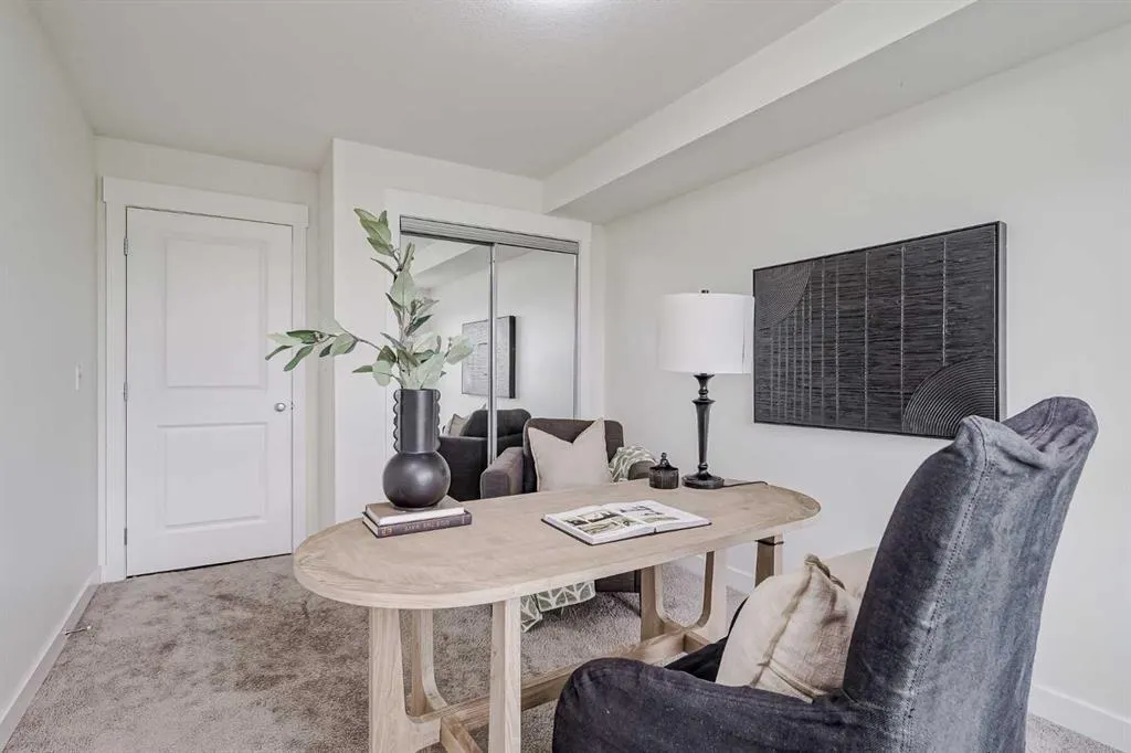 302 Skyview Ranch Drive NE, #7404