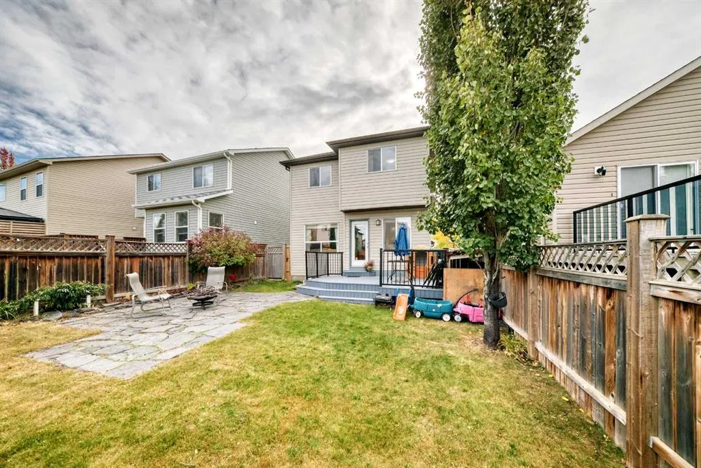 127 Covepark Green NE