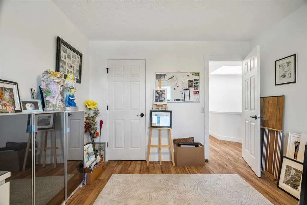 258 Chaparral Court SE