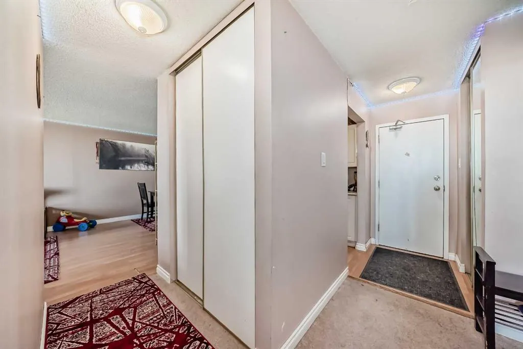 30 Mchugh Court NE, #623