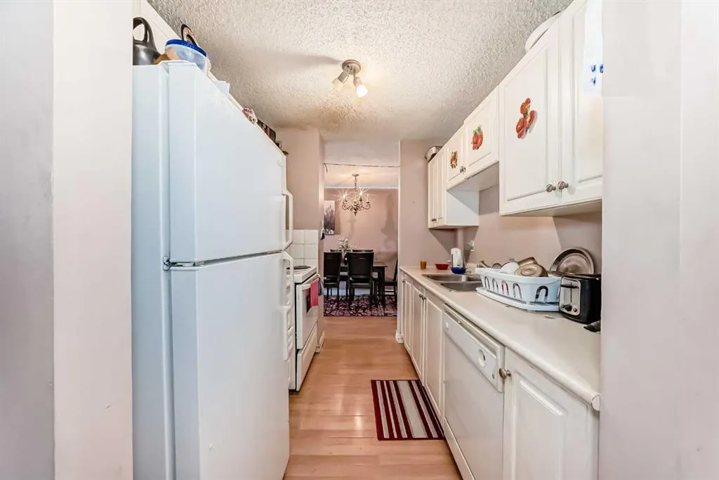 30 Mchugh Court NE, #623