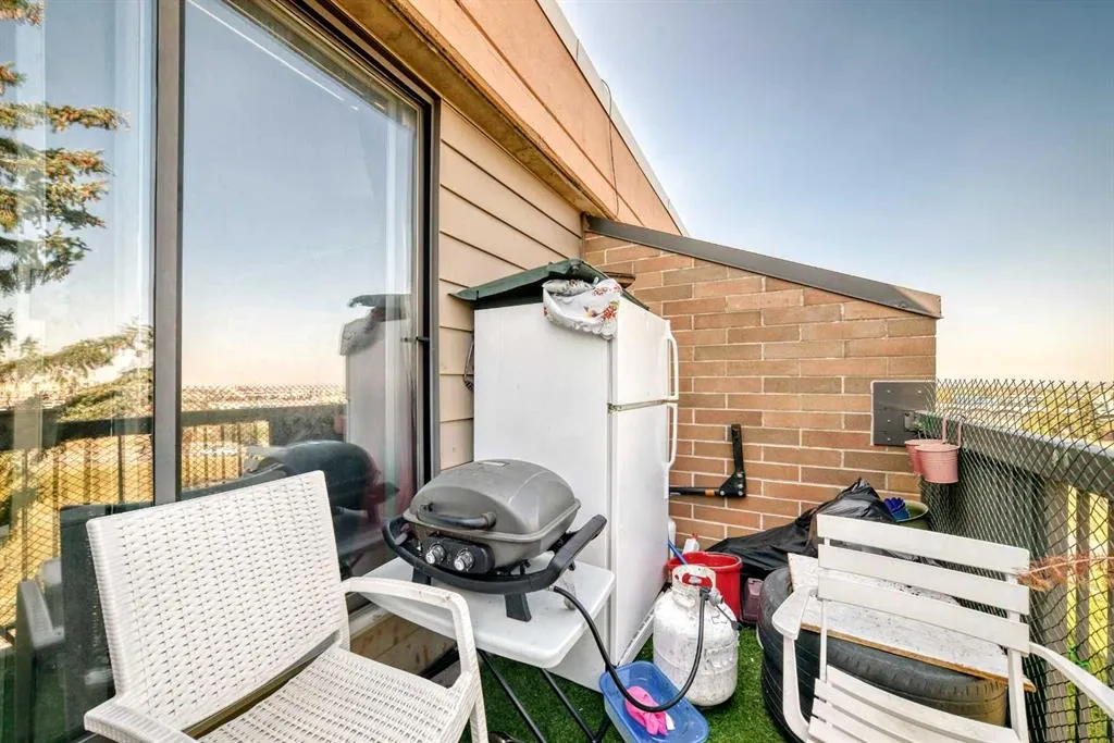 30 Mchugh Court NE, #623