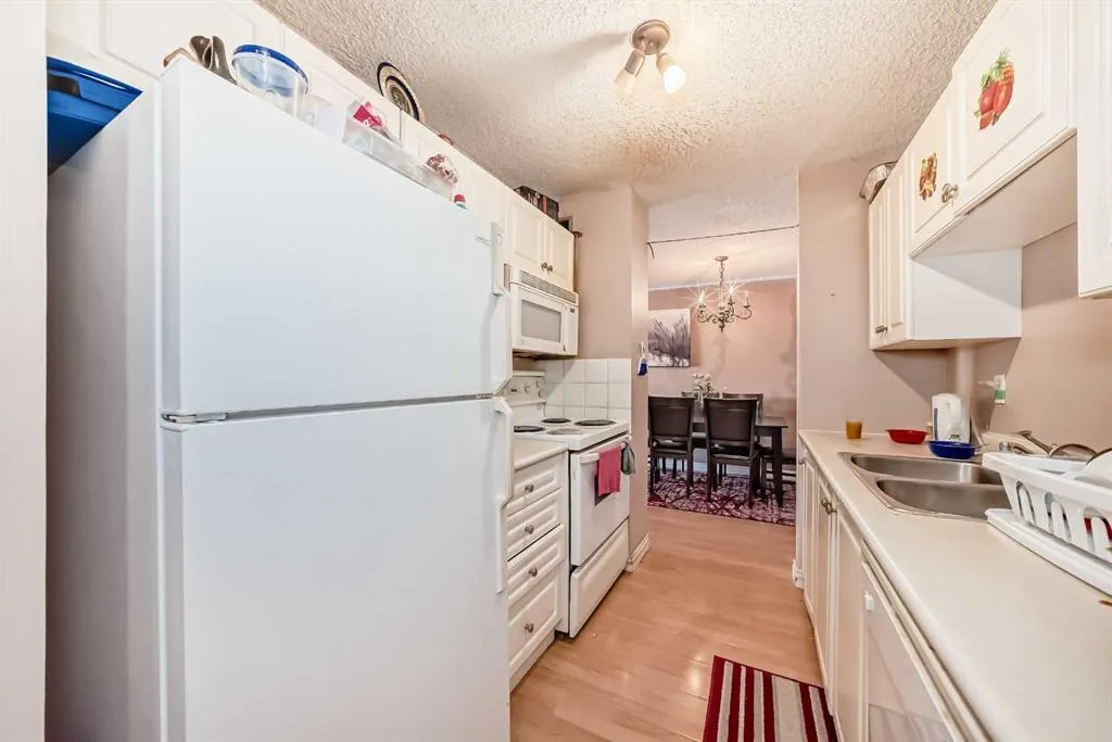 30 Mchugh Court NE, #623