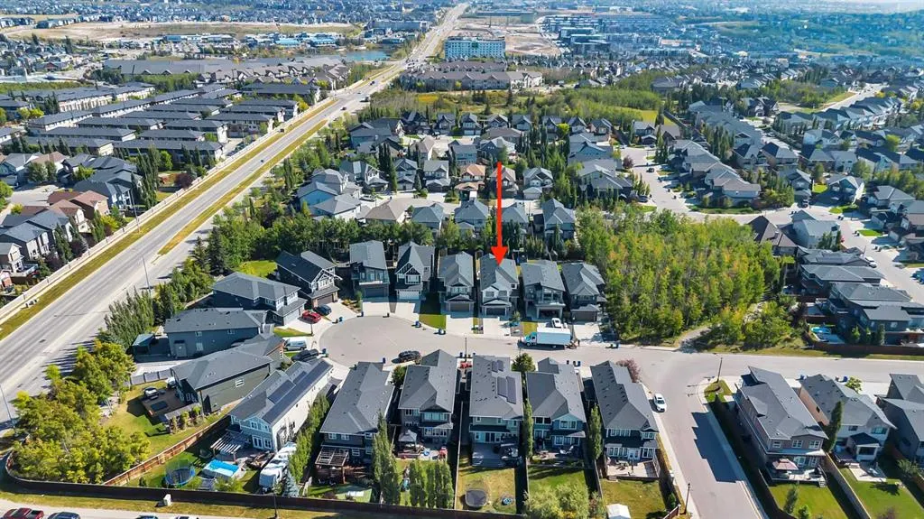 311 Tremblant Heights SW