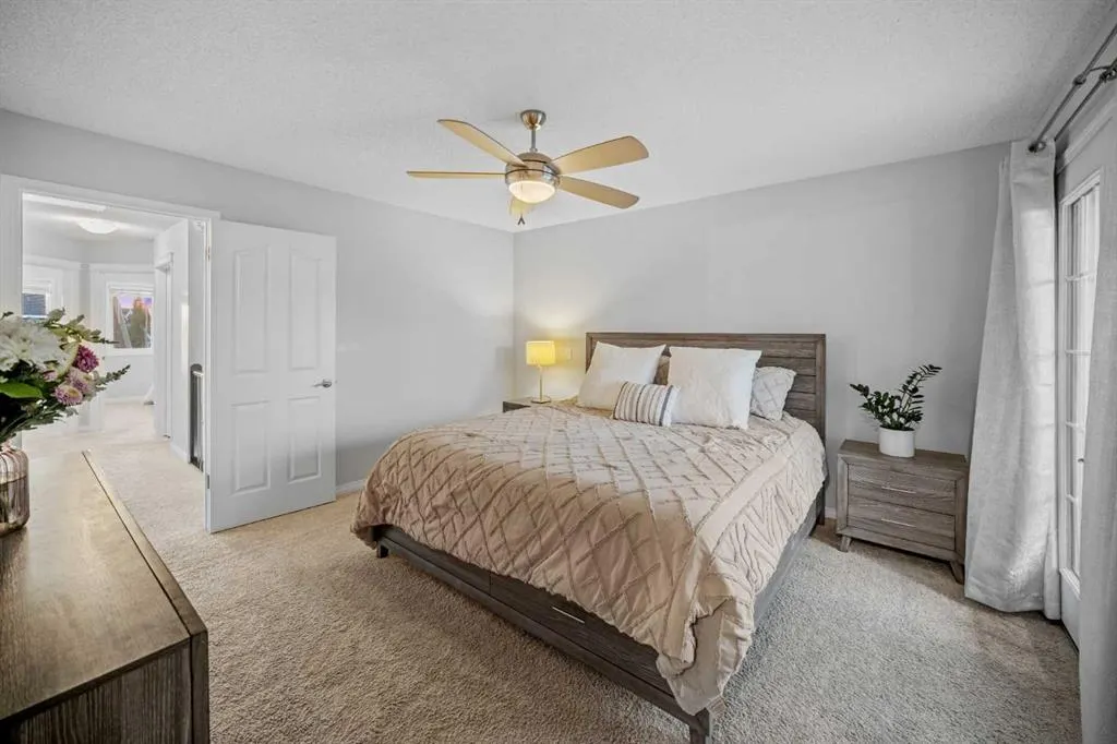 17 Auburn Crest Green SE