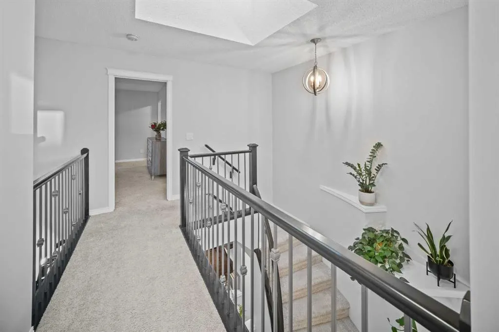 17 Auburn Crest Green SE