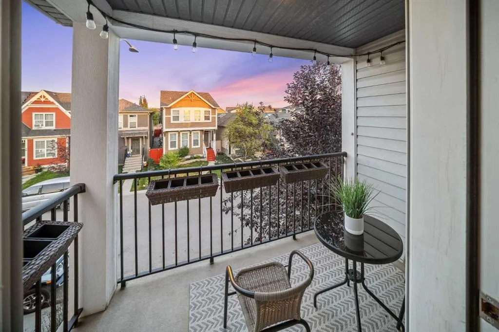 17 Auburn Crest Green SE