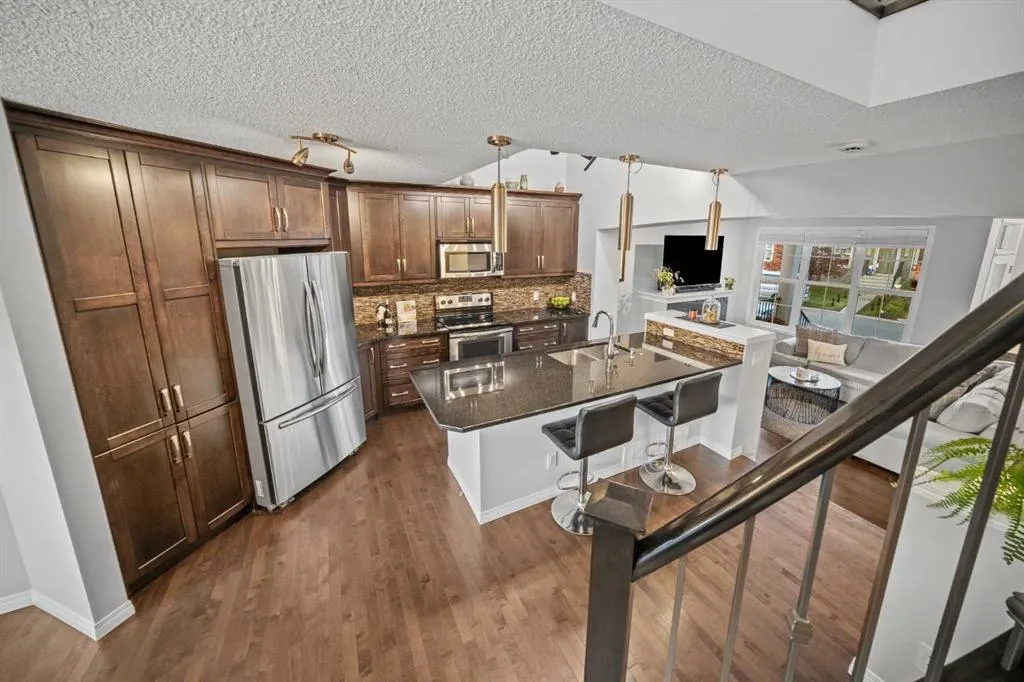 17 Auburn Crest Green SE